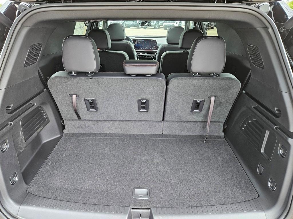 new 2025 Chevrolet Traverse car, priced at $51,295