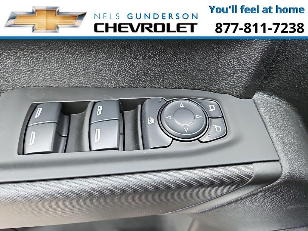 new 2024 Chevrolet Silverado 2500 car, priced at $71,400
