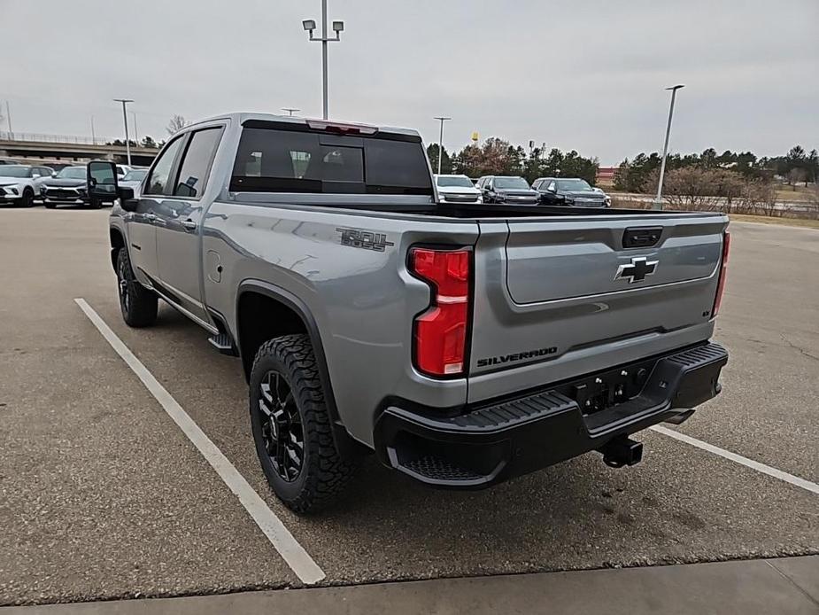 new 2025 Chevrolet Silverado 3500 car