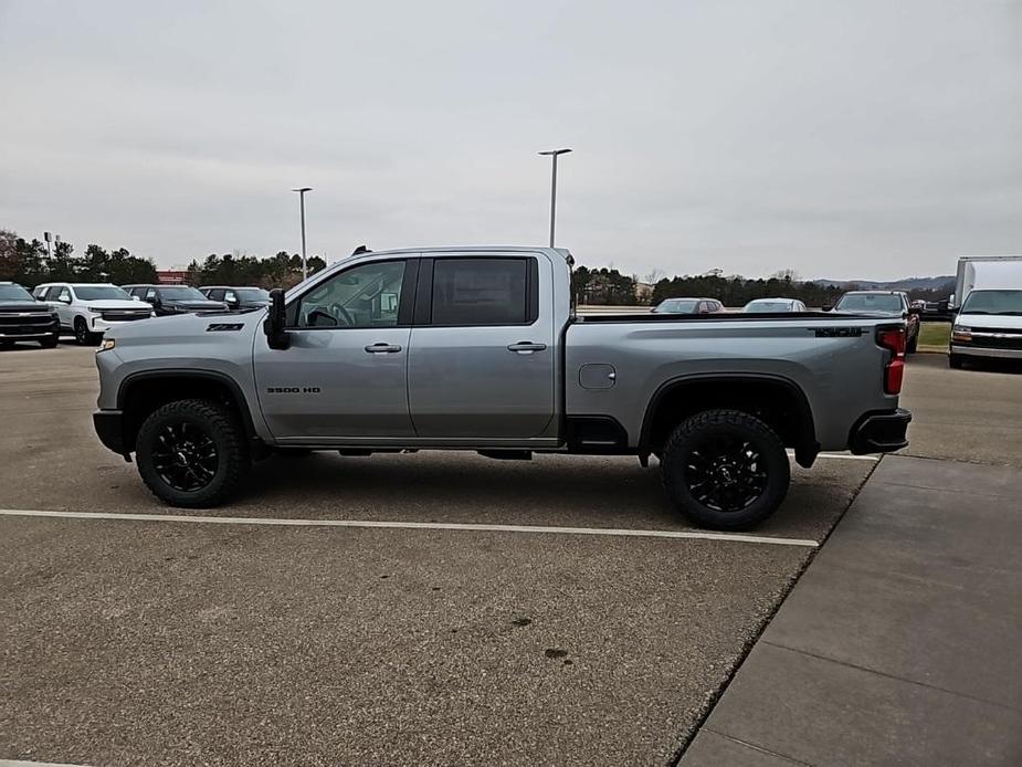 new 2025 Chevrolet Silverado 3500 car