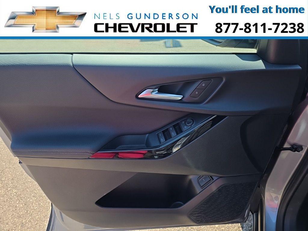 new 2026 Chevrolet Equinox car, priced at $34,900