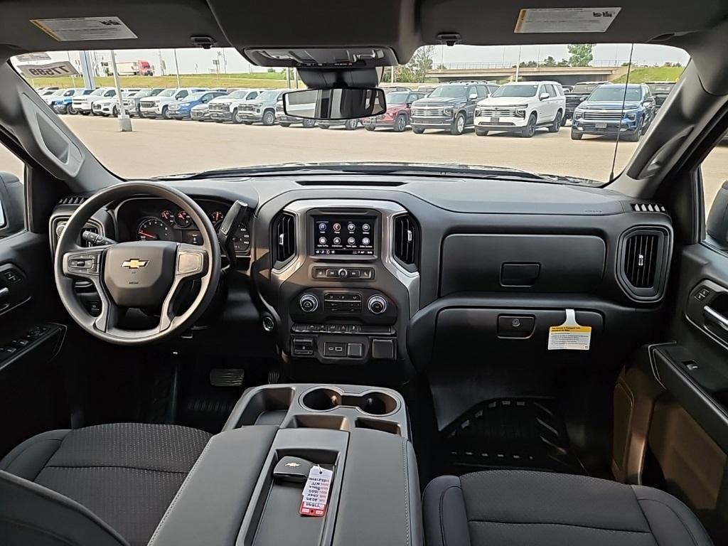 new 2025 Chevrolet Silverado 1500 car, priced at $46,305