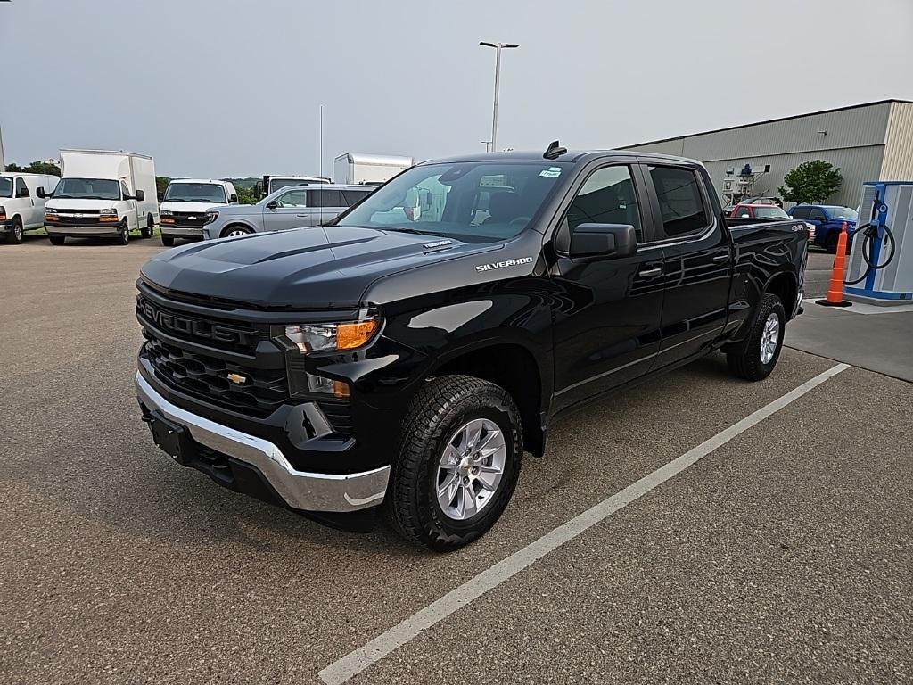 new 2025 Chevrolet Silverado 1500 car, priced at $46,305