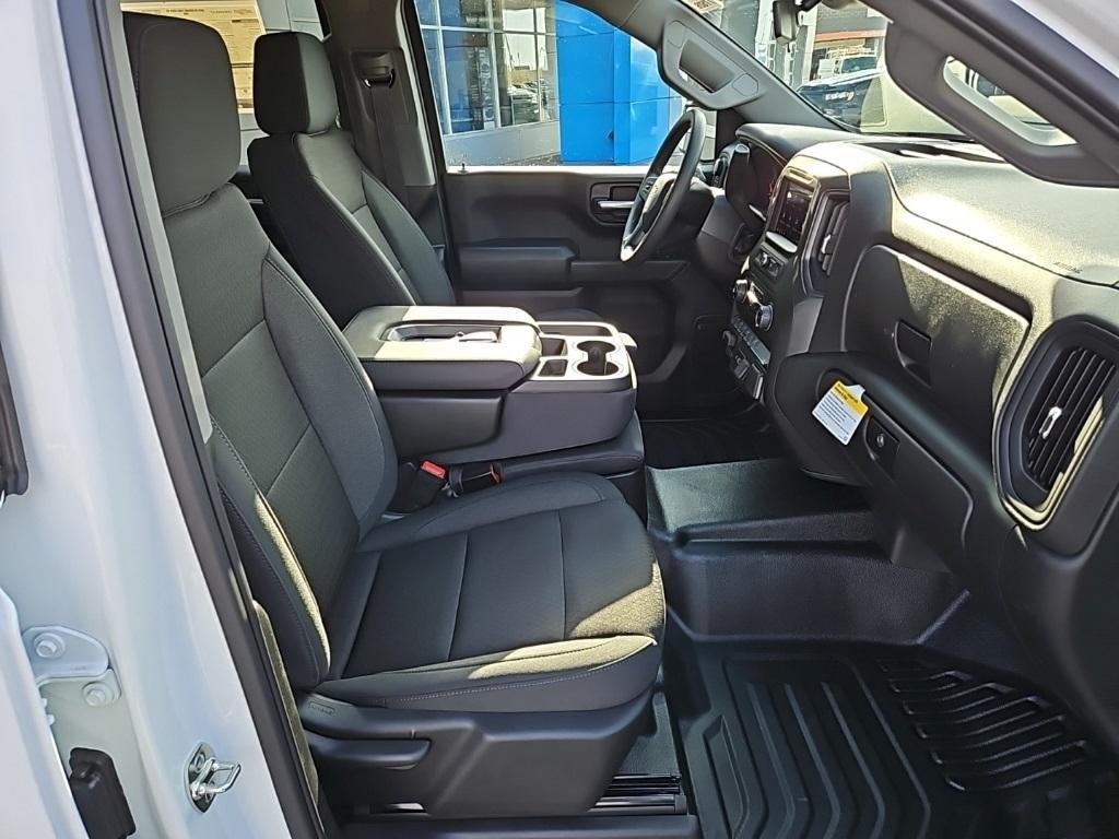 new 2025 Chevrolet Silverado 1500 car, priced at $47,180