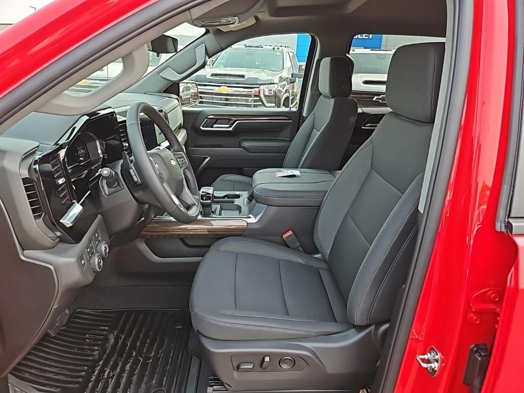 new 2025 Chevrolet Silverado 1500 car, priced at $59,205