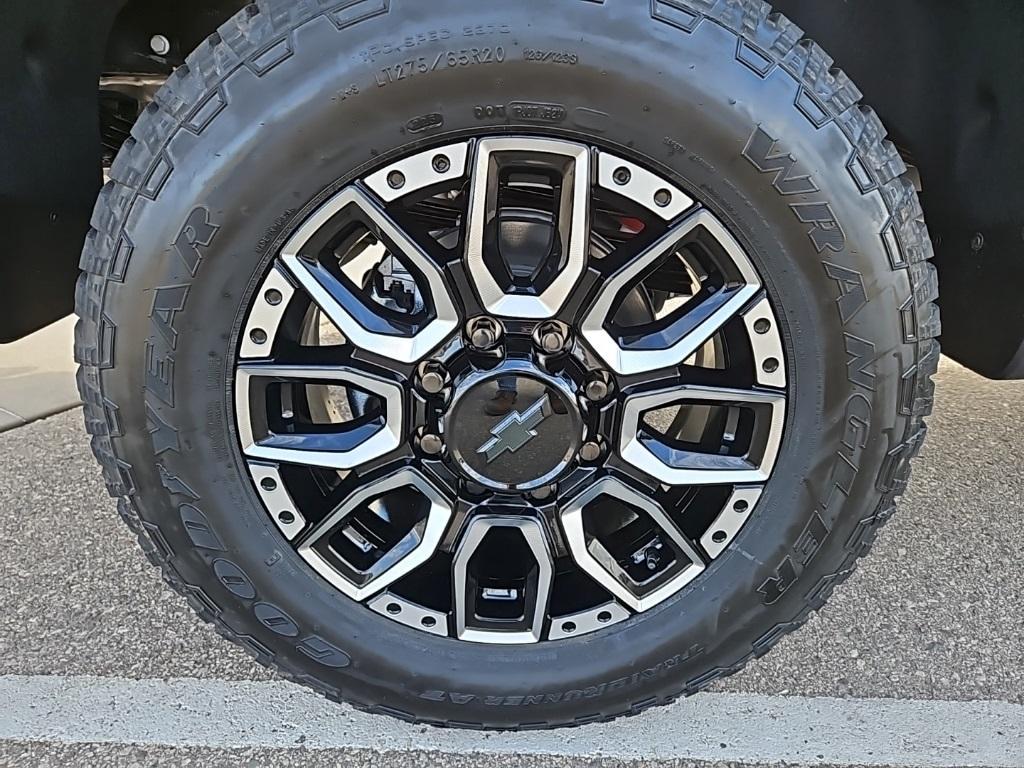 new 2025 Chevrolet Silverado 3500 car, priced at $83,935
