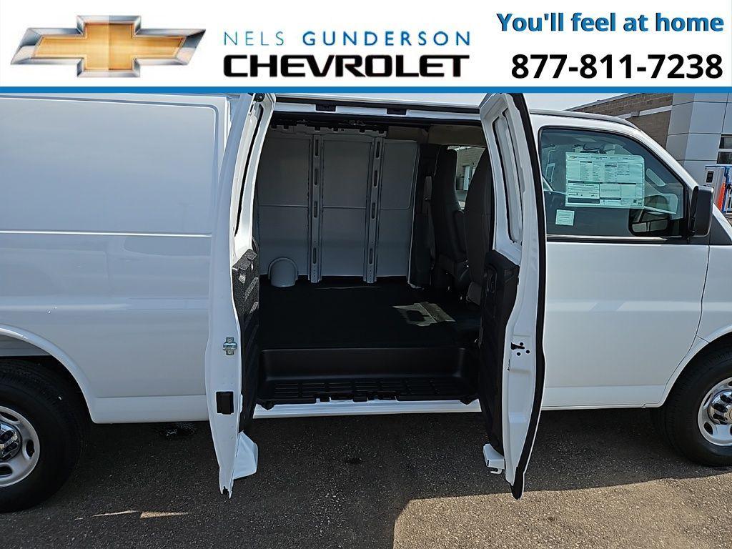 new 2025 Chevrolet Express 3500 car, priced at $49,900