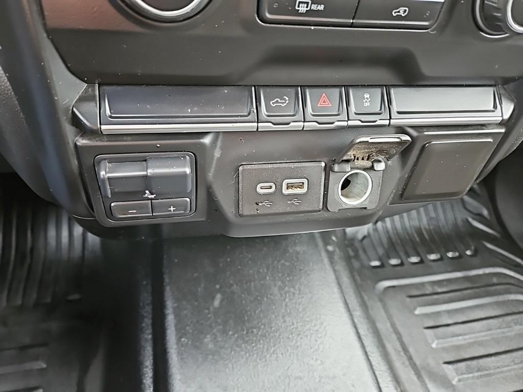 used 2021 Chevrolet Silverado 3500 car, priced at $38,999