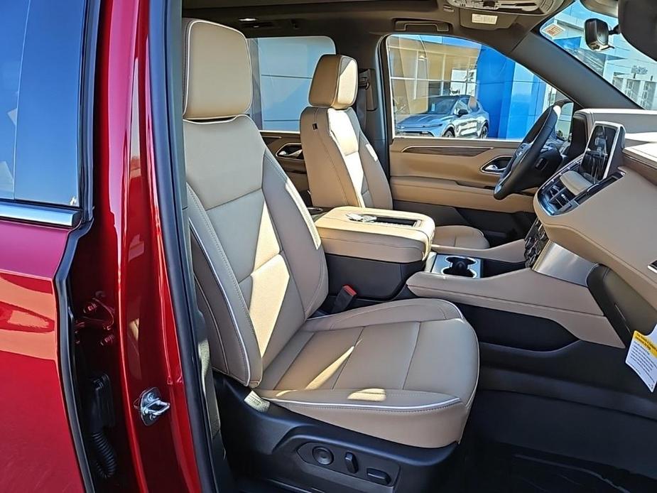 new 2024 Chevrolet Suburban car, priced at $84,700