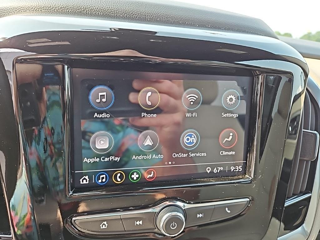 used 2023 Chevrolet Traverse car, priced at $31,900