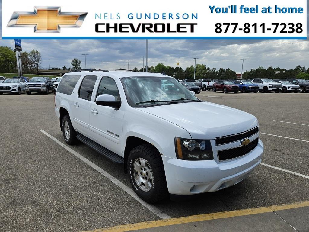 used 2014 Chevrolet Suburban car, priced at $14,900