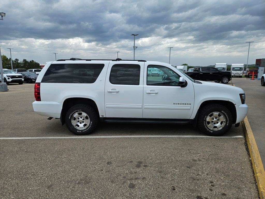 used 2014 Chevrolet Suburban car, priced at $14,900