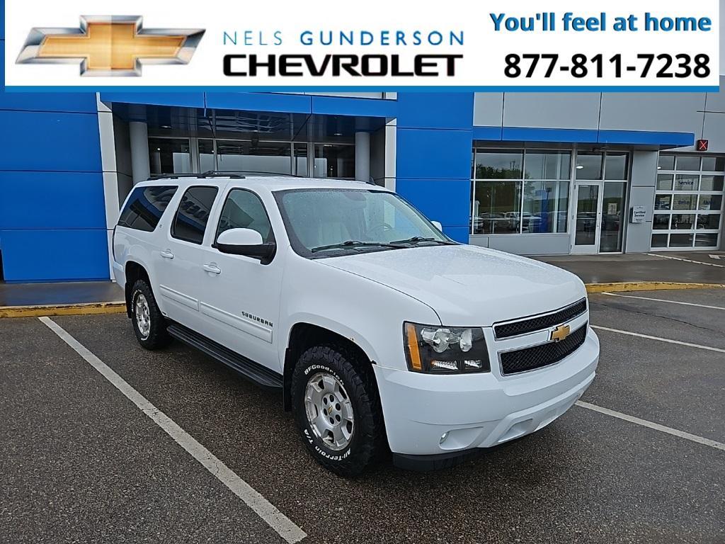 used 2014 Chevrolet Suburban car, priced at $14,900