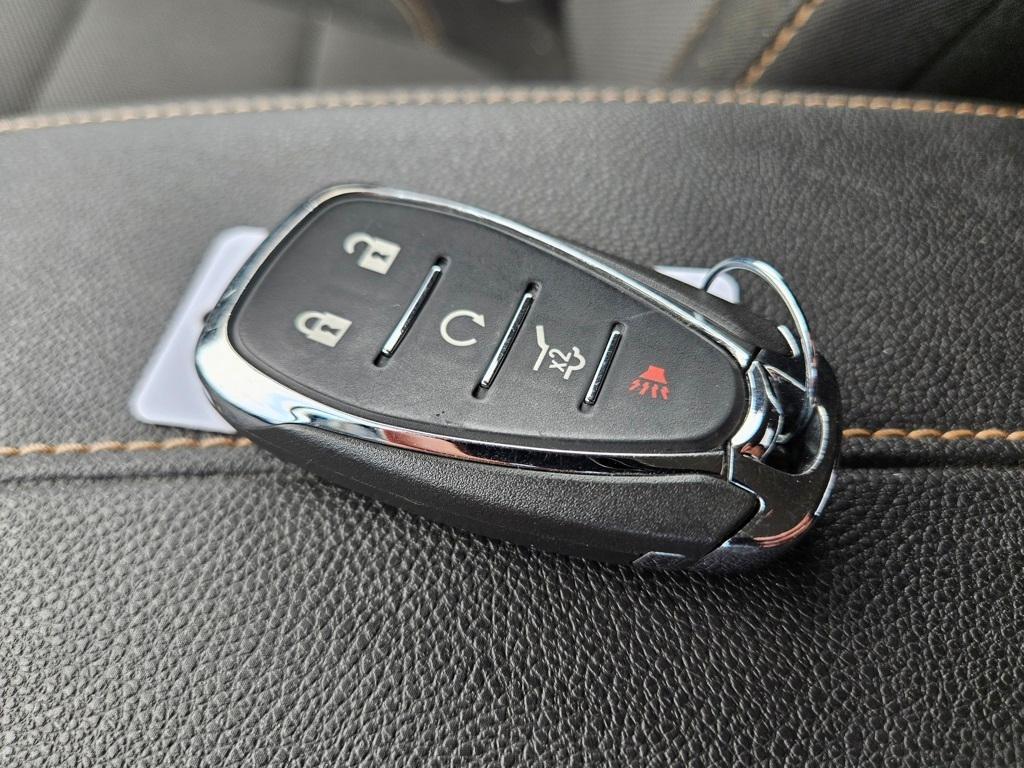 used 2019 Chevrolet Traverse car, priced at $19,900