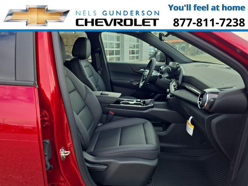 new 2026 Chevrolet Equinox car, priced at $34,900
