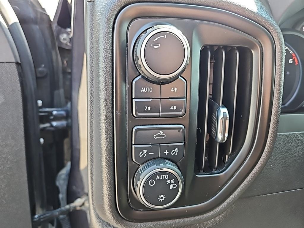 used 2022 Chevrolet Silverado 1500 car, priced at $33,900