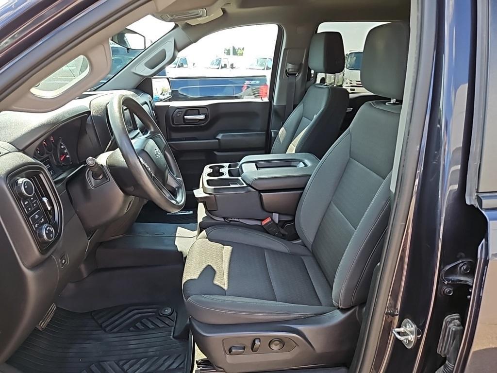 used 2022 Chevrolet Silverado 1500 car, priced at $33,900