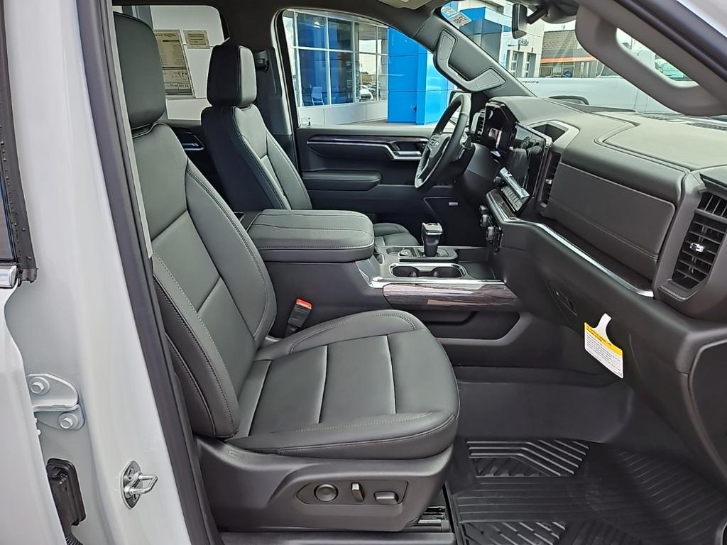new 2025 Chevrolet Silverado 1500 car, priced at $63,135