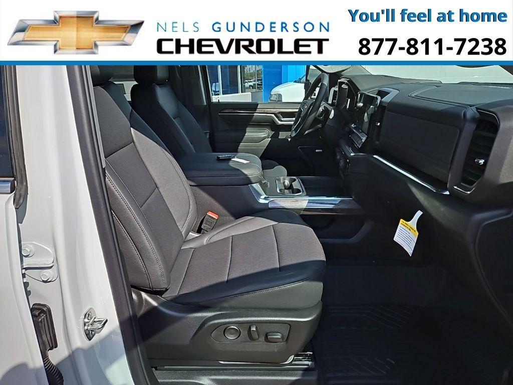 new 2025 Chevrolet Silverado 3500 car, priced at $74,900