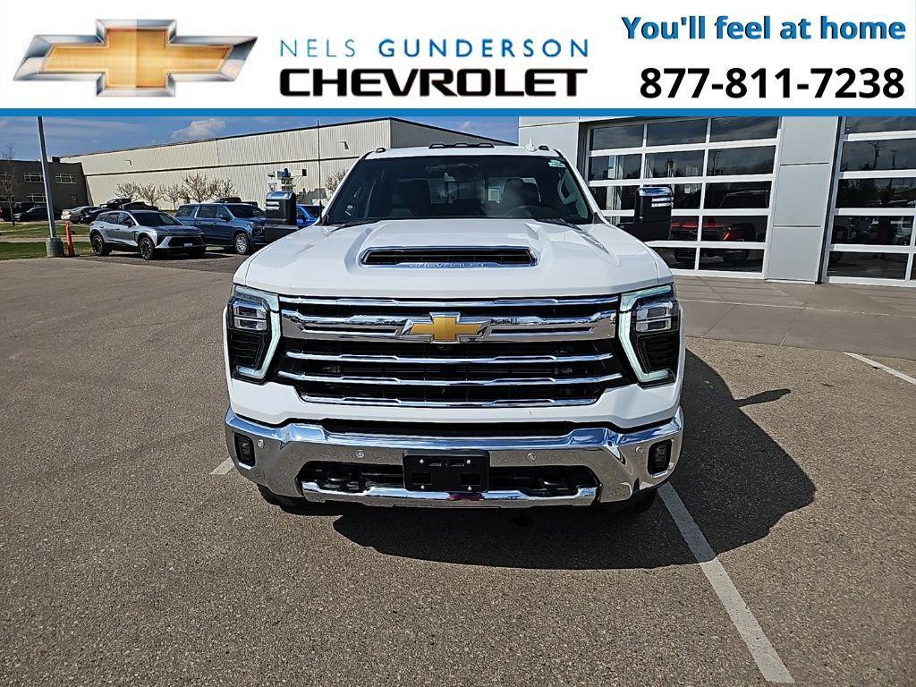 new 2025 Chevrolet Silverado 3500 car, priced at $74,900
