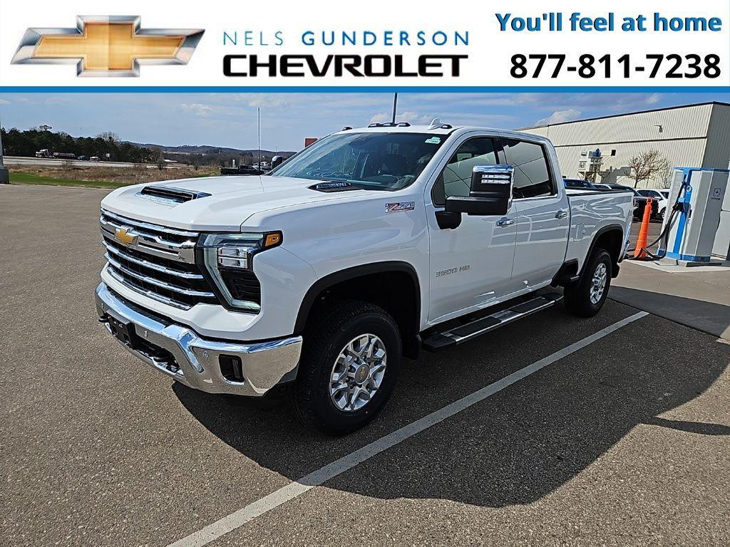 new 2025 Chevrolet Silverado 3500 car, priced at $74,900