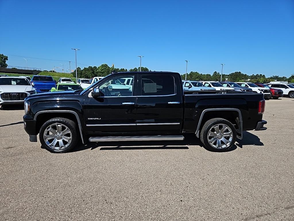 used 2018 GMC Sierra 1500 car, priced at $28,900