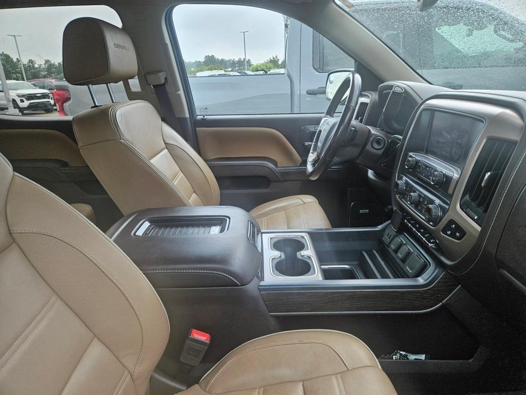 used 2018 GMC Sierra 1500 car, priced at $28,900