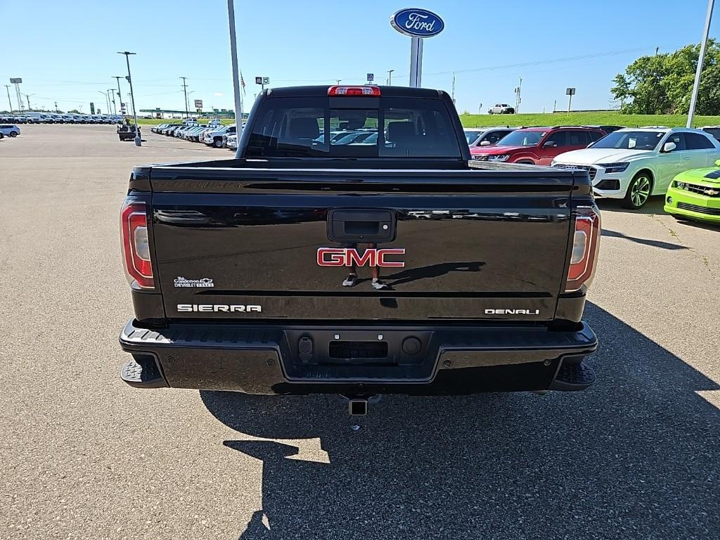 used 2018 GMC Sierra 1500 car, priced at $28,900