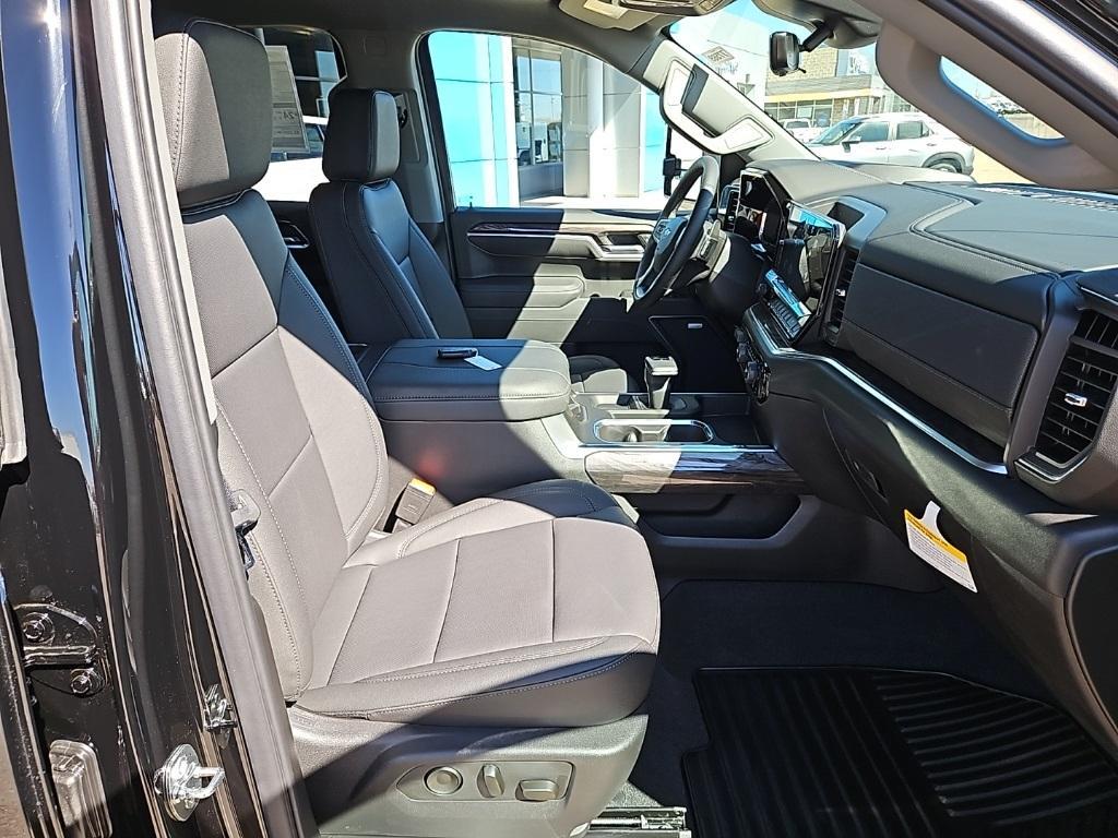 new 2025 Chevrolet Silverado 1500 car, priced at $66,035