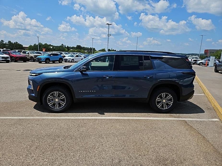 new 2024 Chevrolet Traverse car, priced at $43,600