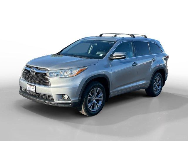 used 2015 Toyota Highlander car, priced at $21,222