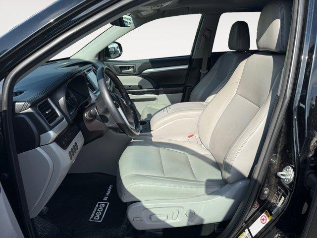 used 2018 Toyota Highlander car, priced at $27,500
