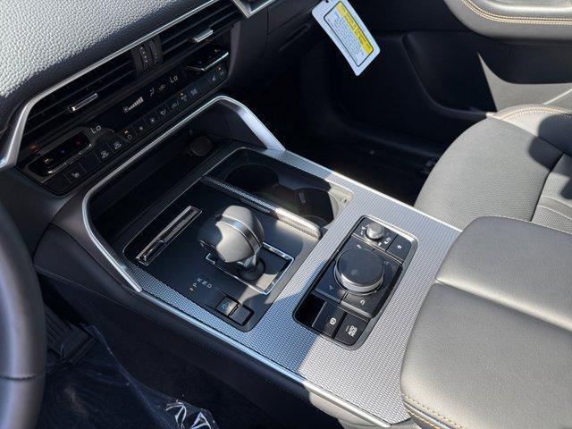 new 2025 Mazda CX-90 car, priced at $41,661