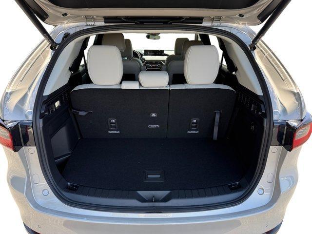 new 2025 Mazda CX-90 car, priced at $41,157