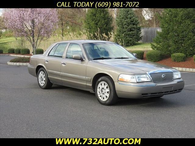 used 2004 Mercury Grand Marquis car, priced at $4,000