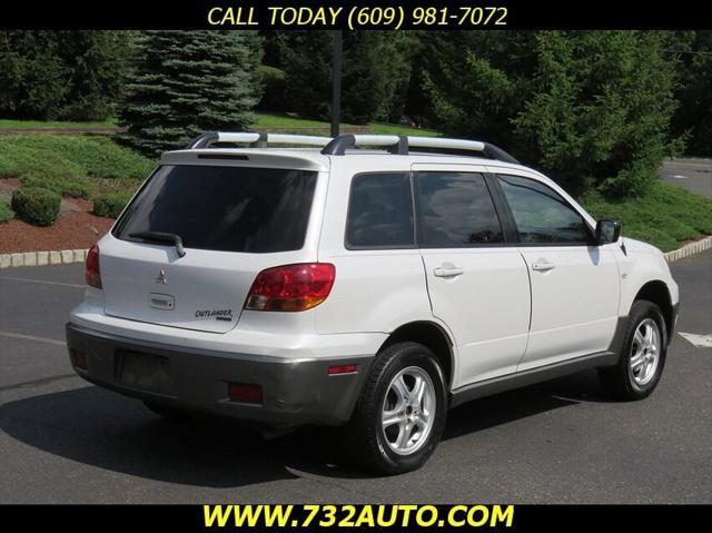 used 2004 Mitsubishi Outlander car, priced at $3,700