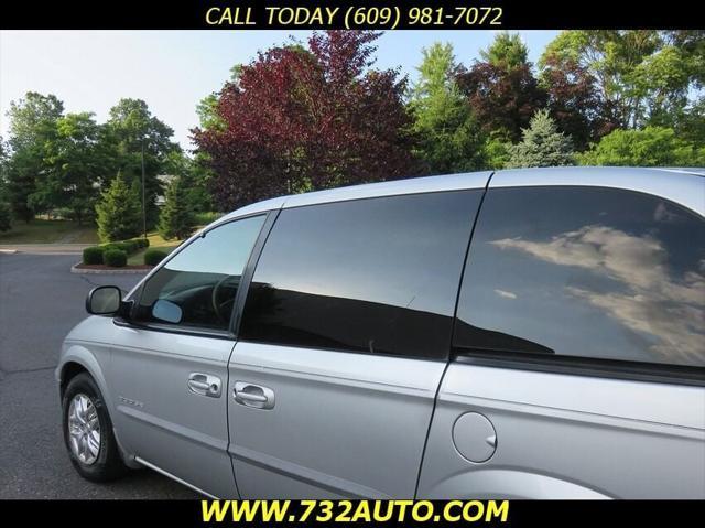 used 2001 Dodge Caravan car, priced at $2,900