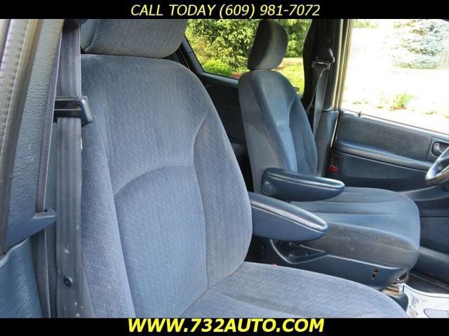 used 2001 Dodge Caravan car, priced at $2,900