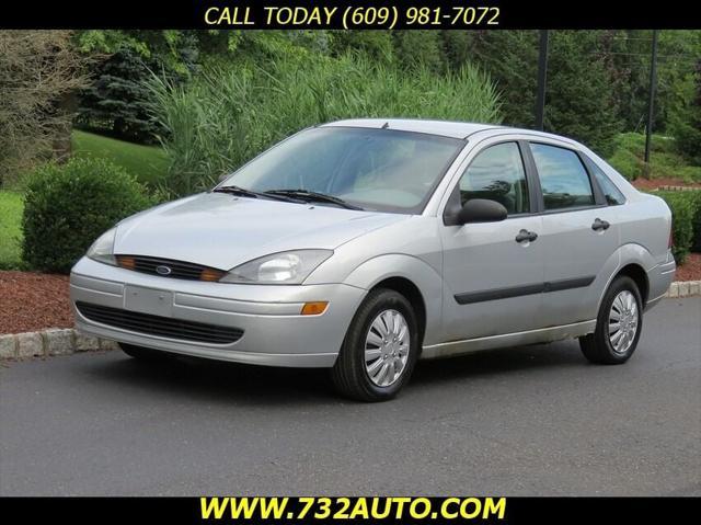 used 2004 Ford Focus car, priced at $3,000