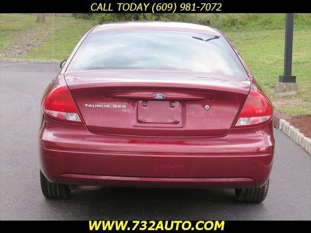 used 2004 Ford Taurus car, priced at $3,000