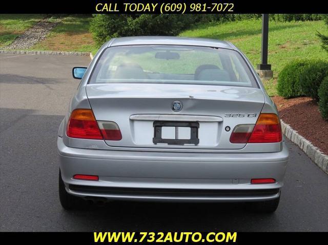 used 2002 BMW 325 car, priced at $4,200