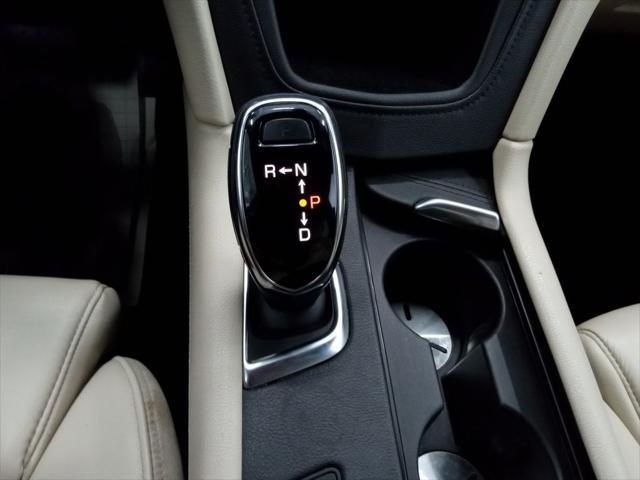used 2017 Cadillac XT5 car, priced at $16,990
