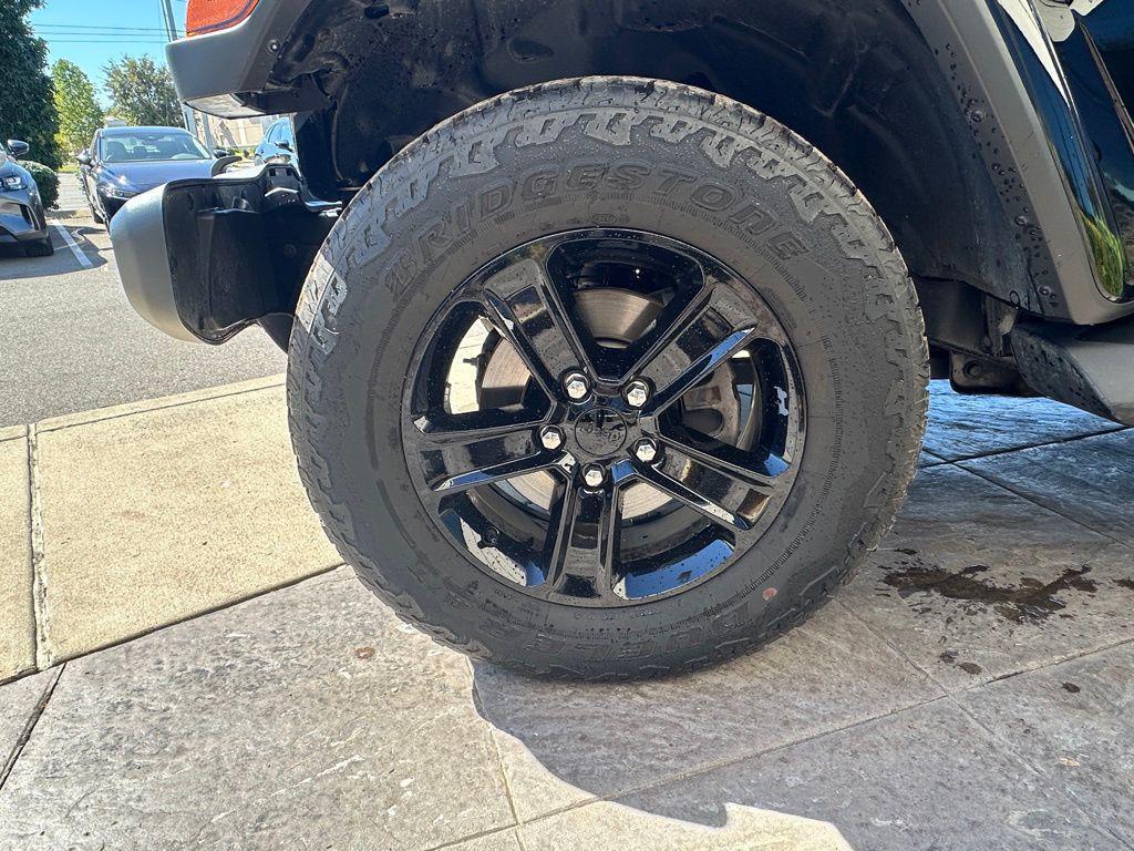 used 2021 Jeep Wrangler Unlimited car, priced at $34,991