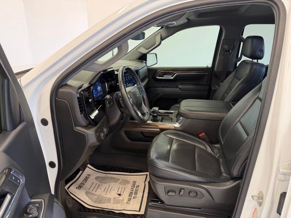 used 2023 Chevrolet Silverado 1500 car, priced at $36,990