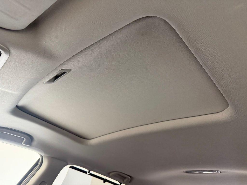 used 2021 Honda Pilot car, priced at $25,554