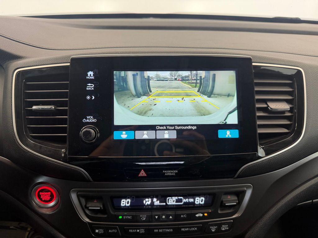 used 2021 Honda Pilot car, priced at $25,554