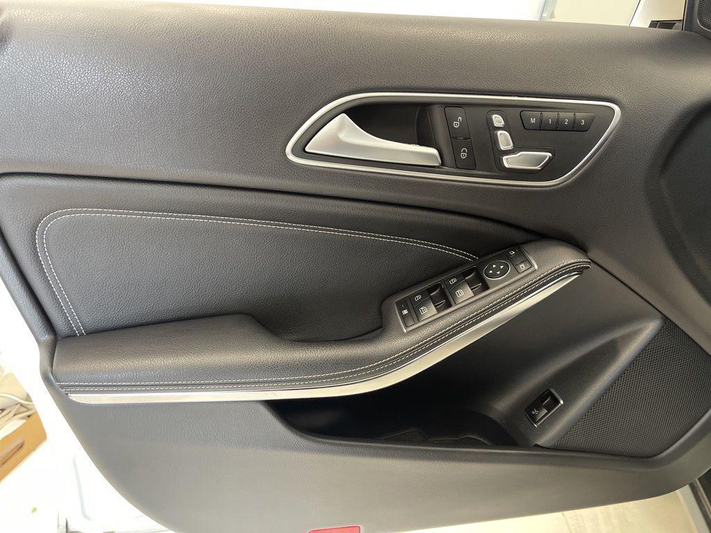 used 2020 Mercedes-Benz GLA 250 car, priced at $19,990