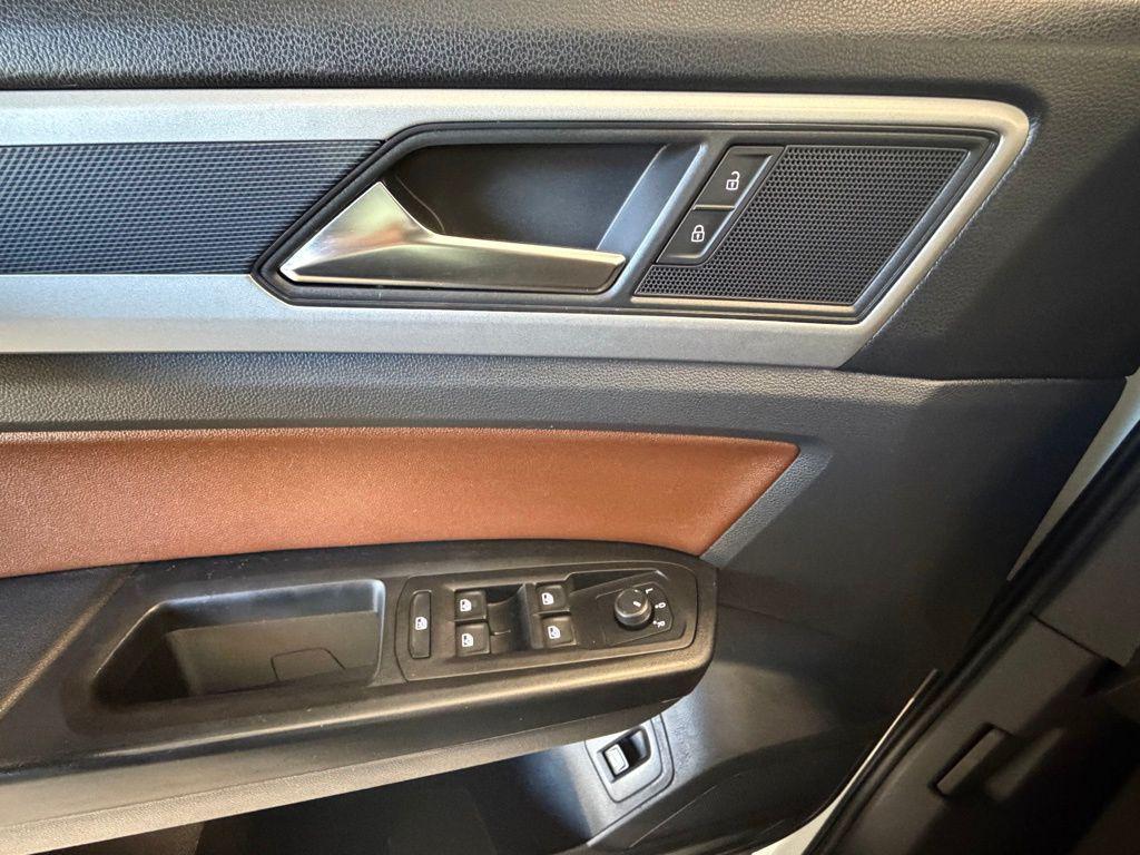 used 2021 Volkswagen Atlas car, priced at $19,990