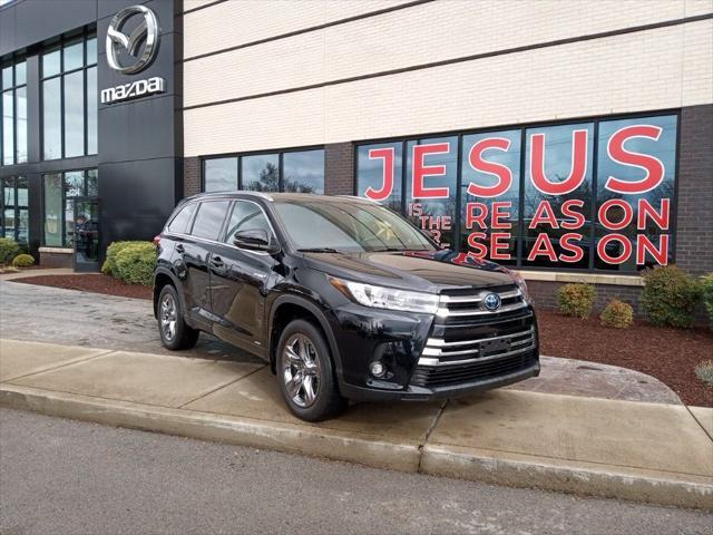 used 2019 Toyota Highlander Hybrid car, priced at $35,990