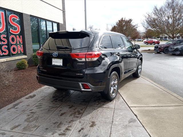 used 2019 Toyota Highlander Hybrid car, priced at $35,990